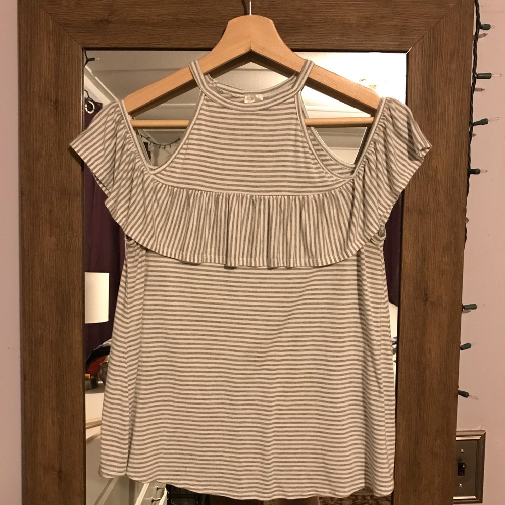 Off the shoulder ruffled striped top
